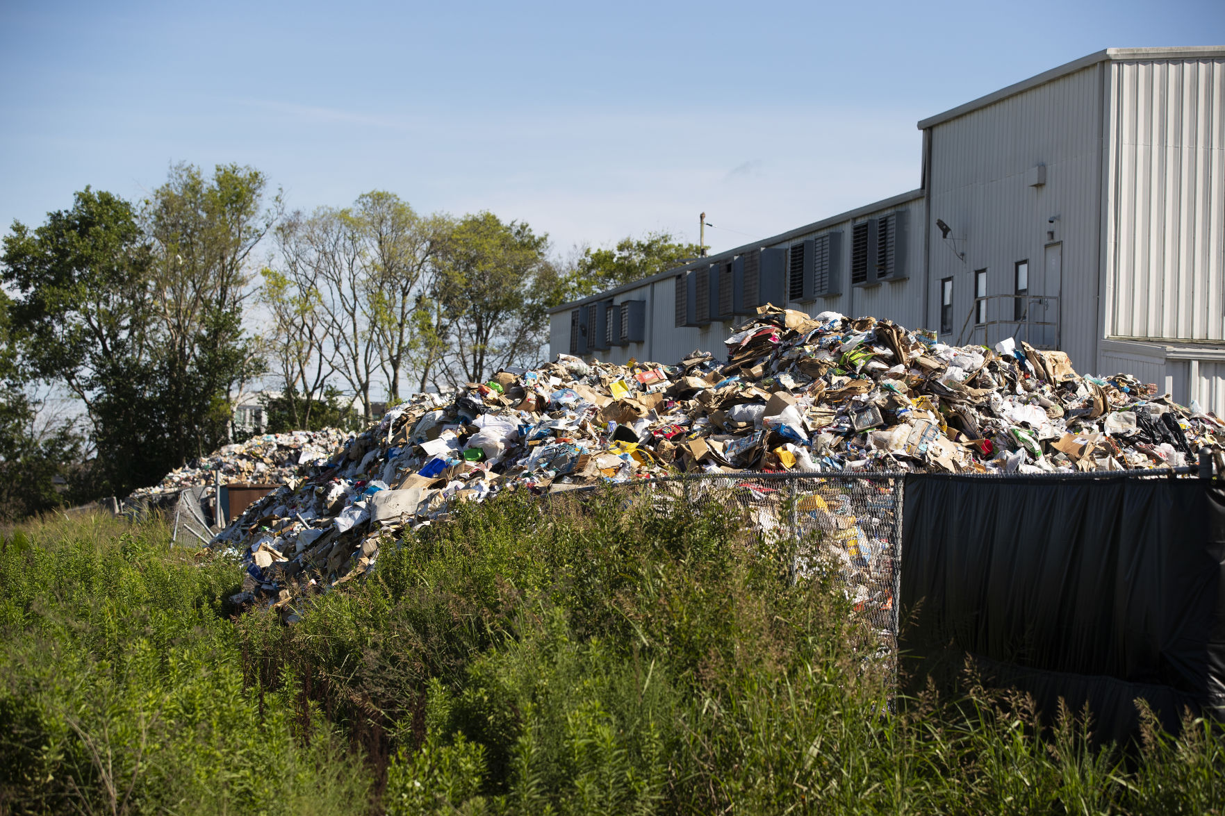 garbage.JPG (copy)